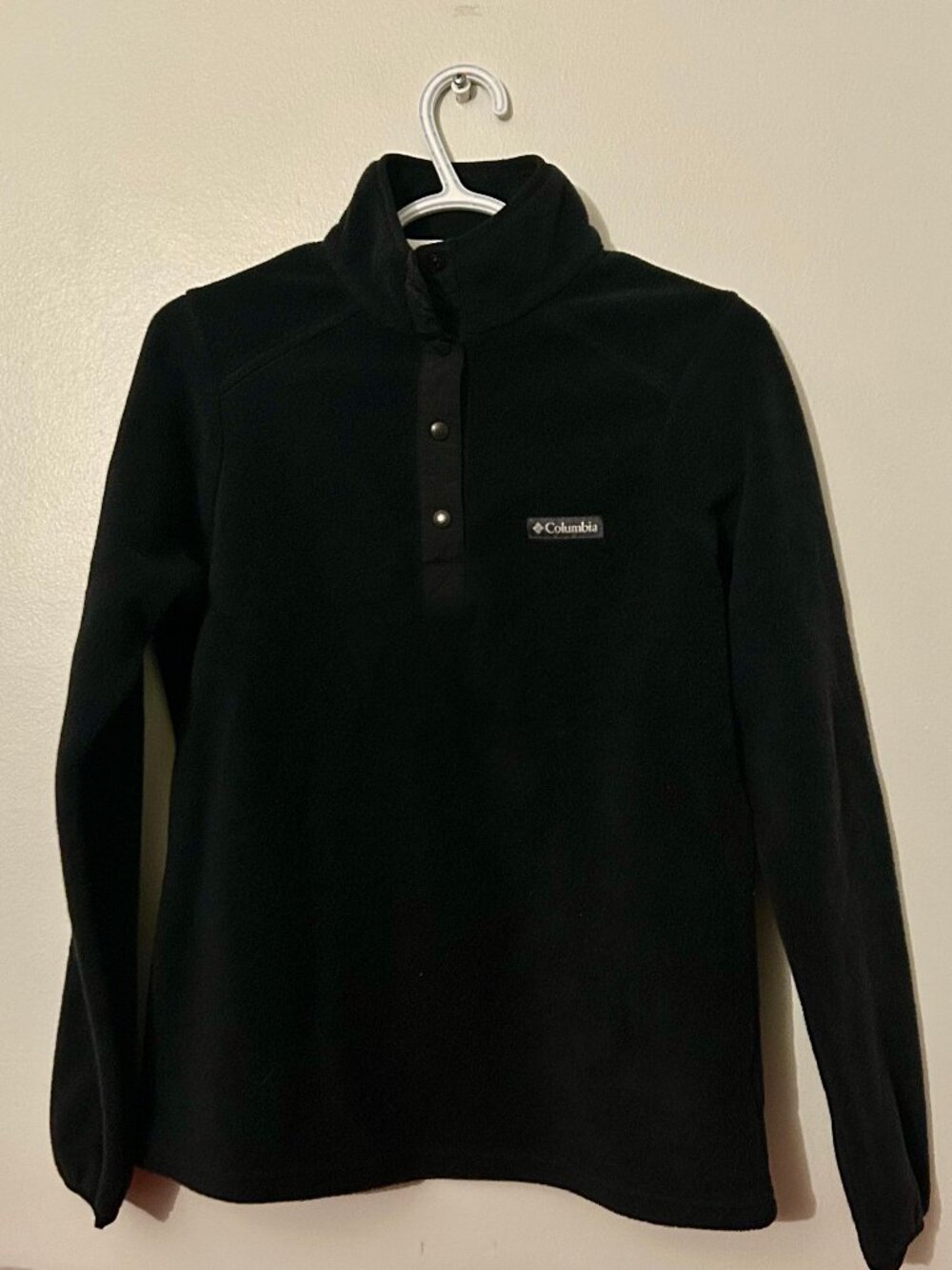 Columbia Black Fleece Pullover